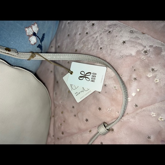 HOBO - Picture 2 of 6